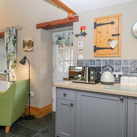 Thimble Cottage Ulverston Bagian luar foto
